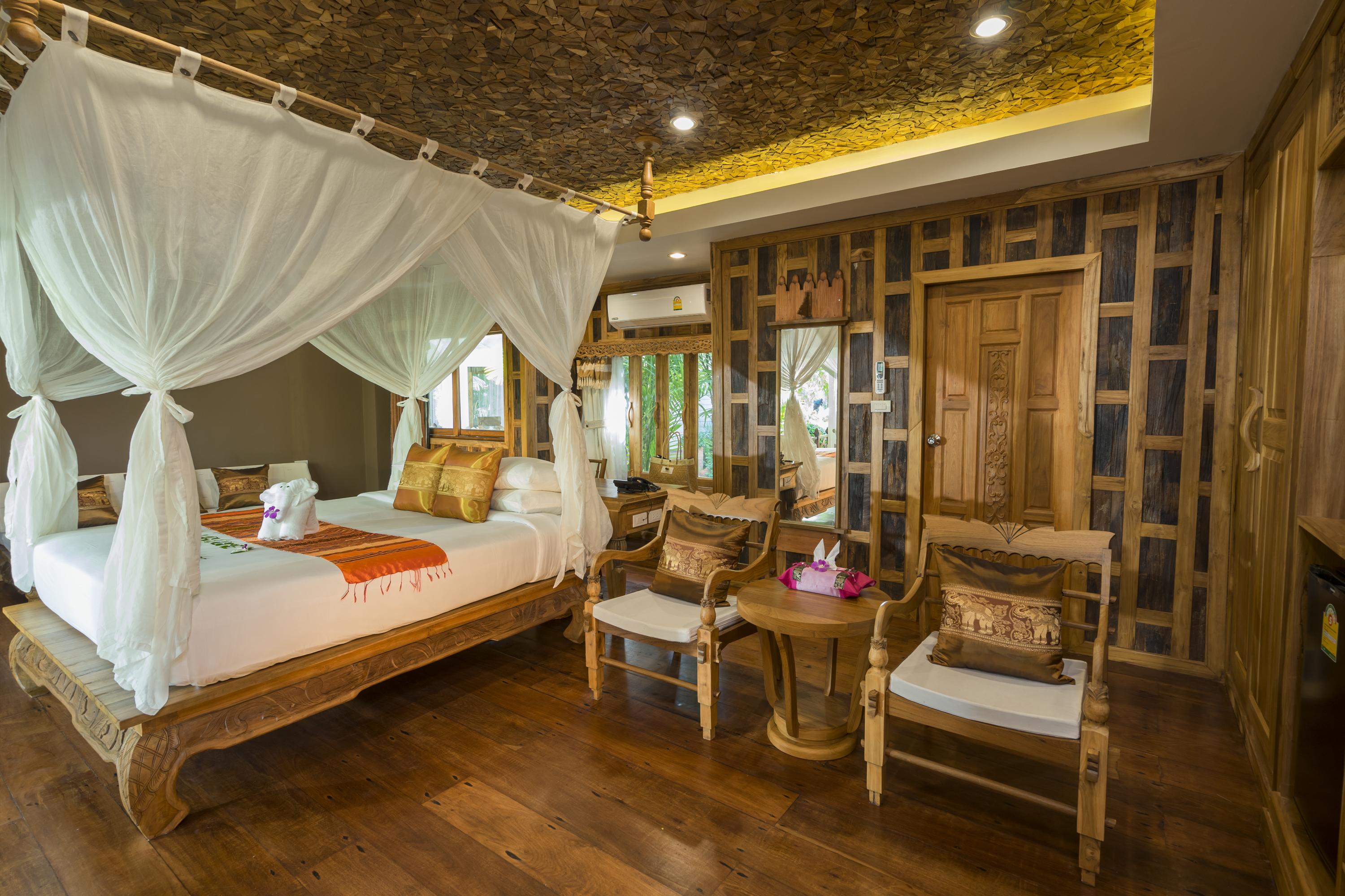 Santhiya Tree Koh Chang Resort - SHA Extra Plus Bagian luar foto