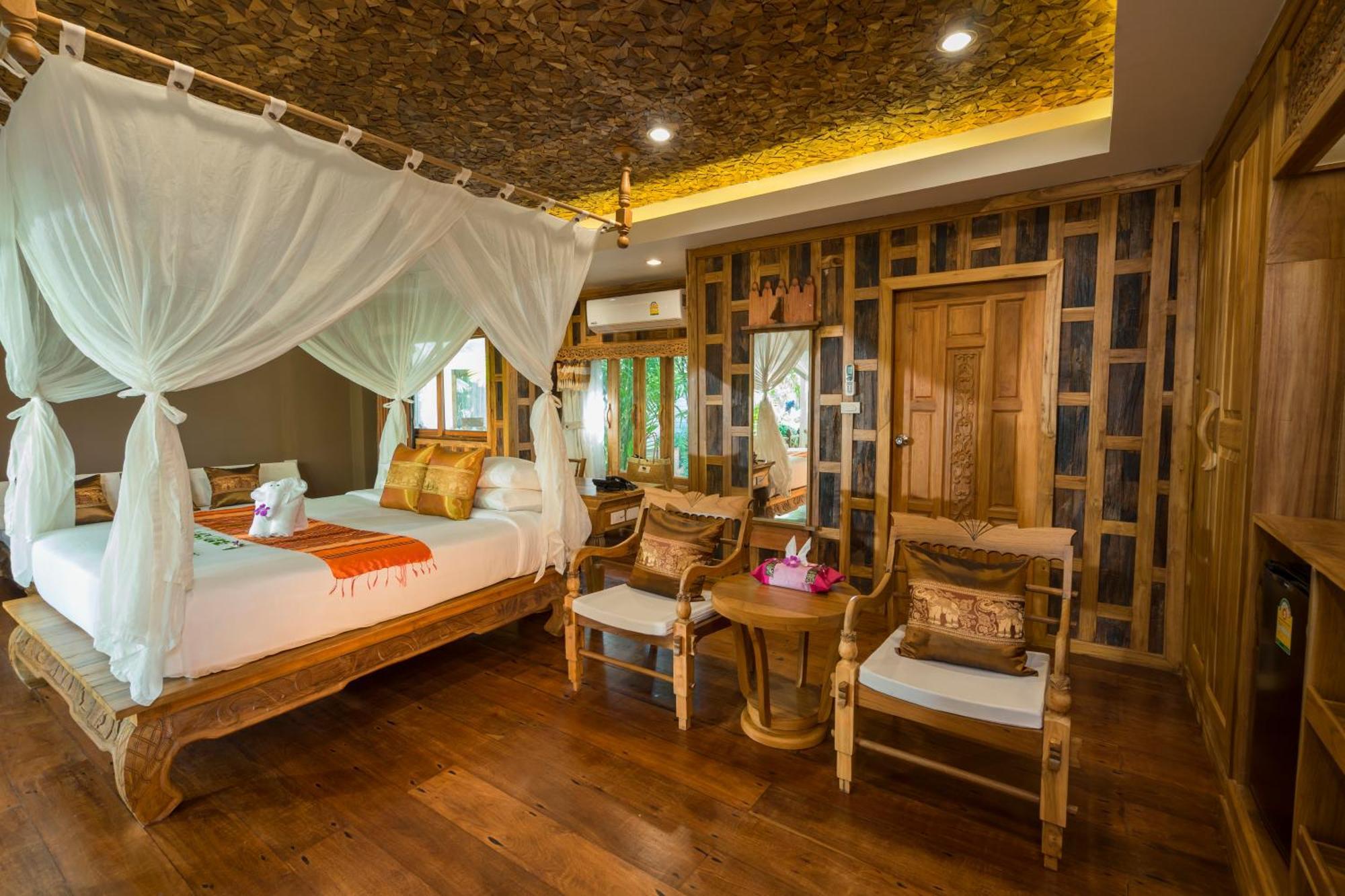 Santhiya Tree Koh Chang Resort - SHA Extra Plus Bagian luar foto